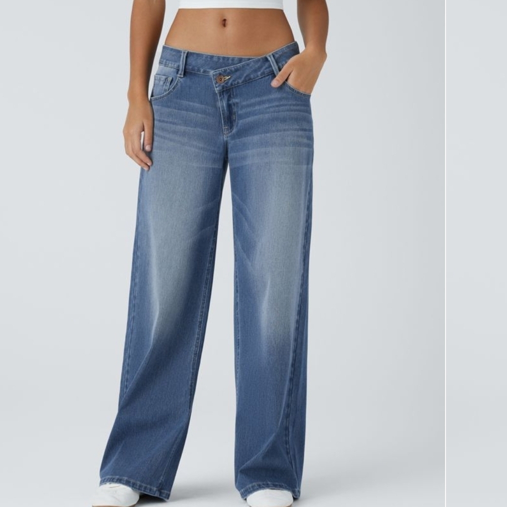 HALARA Denim Flare Jeans in Blue